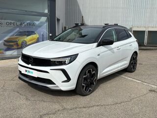 Grandland 1.6 Turbo 300ch Hybride Ultimate 4x4 2022 occasion 13200 Arles