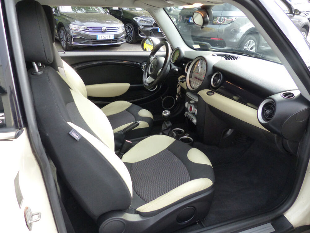 Cooper ONE 98CH PACK CHILI 2010 occasion 77144 Mont&eacute;vrain