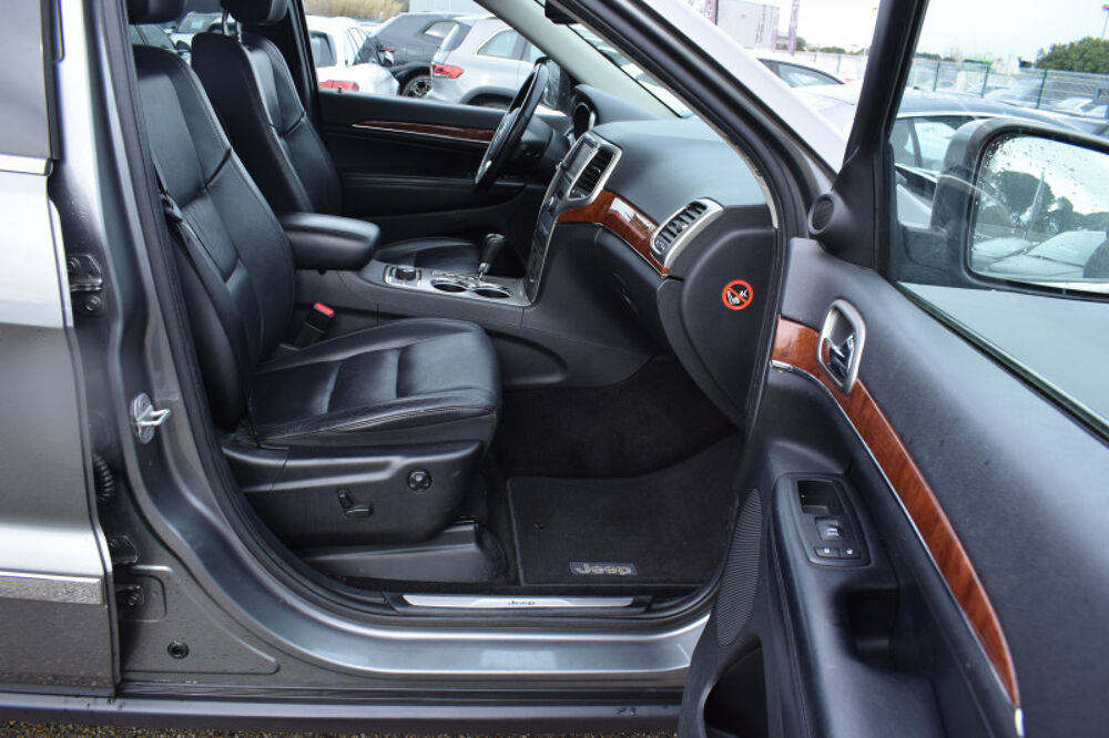 Grand Cherokee 3.0 CRD241 V6 FAP LIMITED 2012 occasion 34740 Vendargues