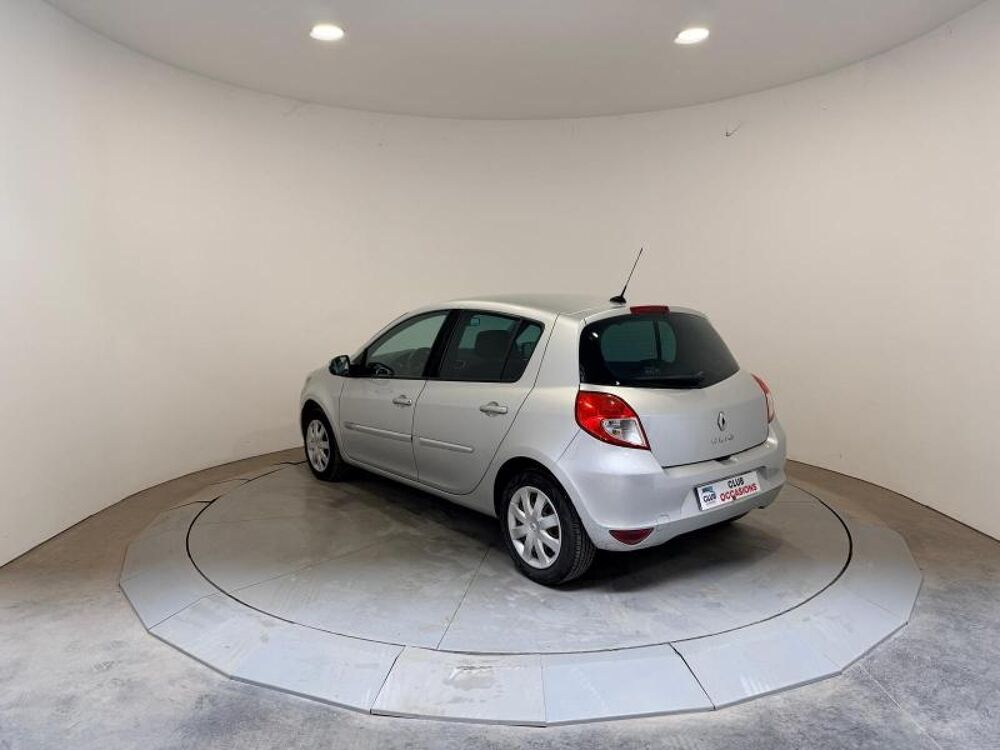Clio 1.5 dCi 70ch Dynamique 115g 5p 2010 occasion 78520 LIMAY