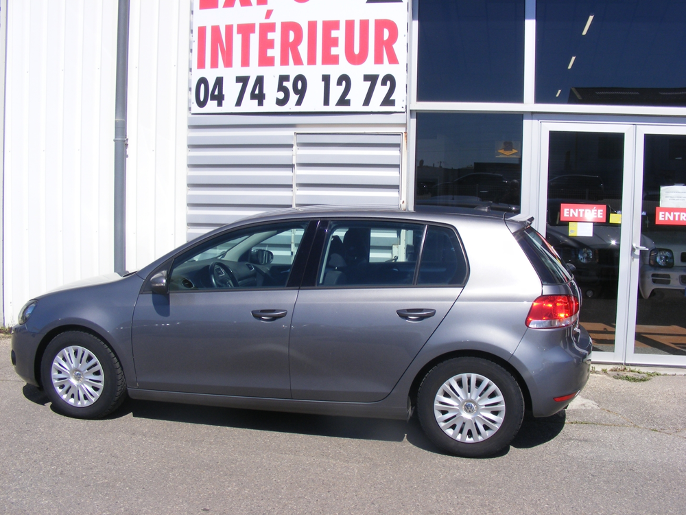 Golf VI 1.6 TDI 105CH BLUEMOTION FAP TRENDLINE 5P 2011 occasion 38150 Salaise-sur-Sanne