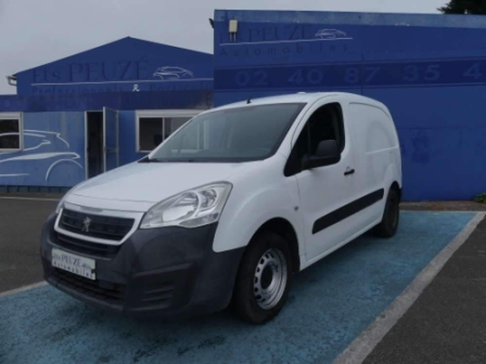 Partner 7075&curren; HT-STANDARD 1.6 HDI 100CH S&S BVM5 PREMIUM -SUIVI D EN 2019 occasion 44290 Conquereuil