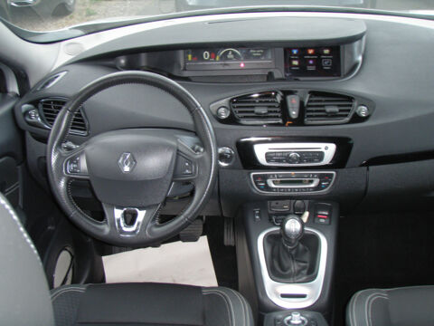 Grand Sc&eacute;nic III (3) 1.2 TCE 130 ENERGY BOSE EDITION 7 PL E6 2015 occasion 93220 Gagny