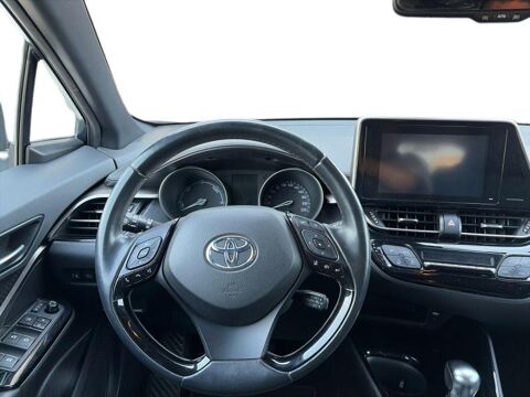 C-HR 122h Design 2WD E-CVT RC18 2019 occasion 13300 Salon-de-Provence