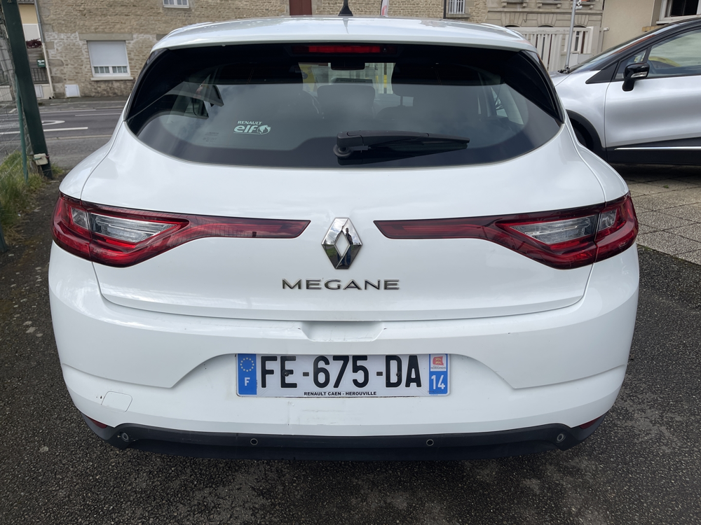 Megane IV 1.5 BLUE DCI 115CH BUSINESS 2019 occasion 61000 Alen&ccedil;on