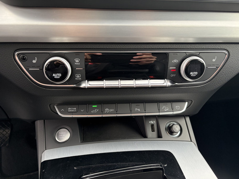 Q5 50 TFSI E 299CH S LINE QUATTRO S TRONIC 7 2023 occasion 87270 COUZEIX