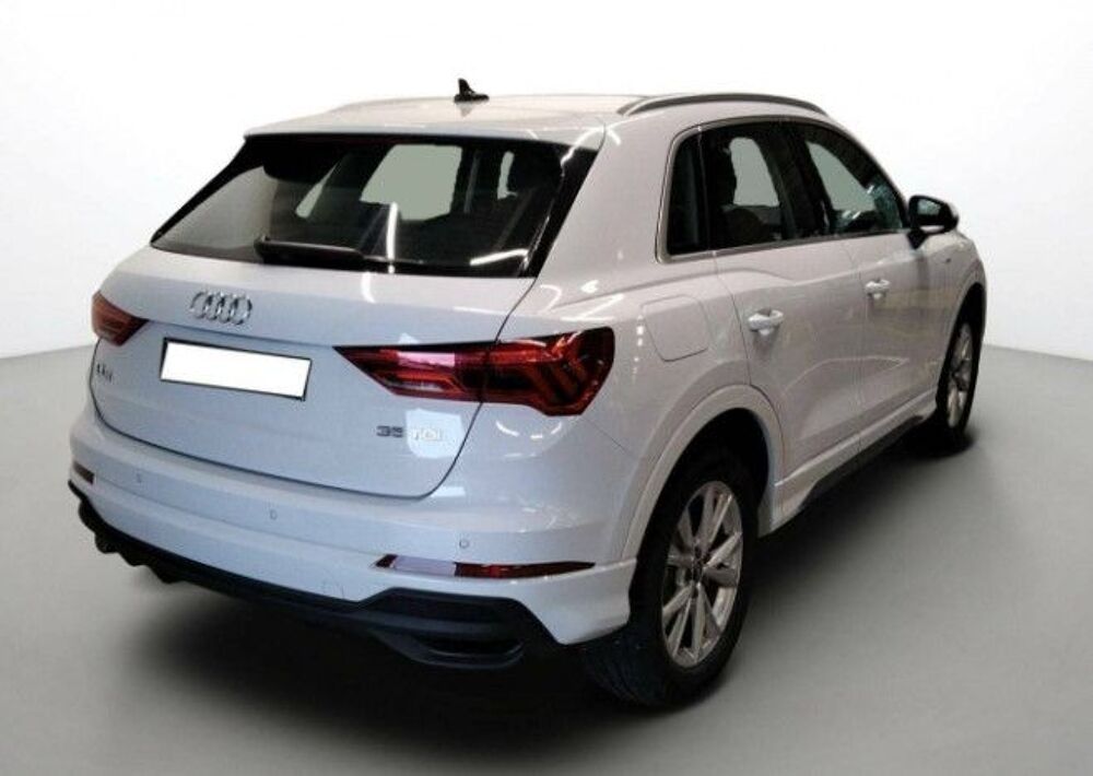Q3 35 TDI 150CH S LINE S TRONIC 7 2023 occasion 22100 Dinan