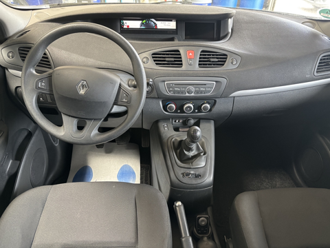 Sc&eacute;nic III 1.6 16V 110CH TOMTOM EDITION 2012 occasion 21200 Montagny-l&egrave;s-Beaune