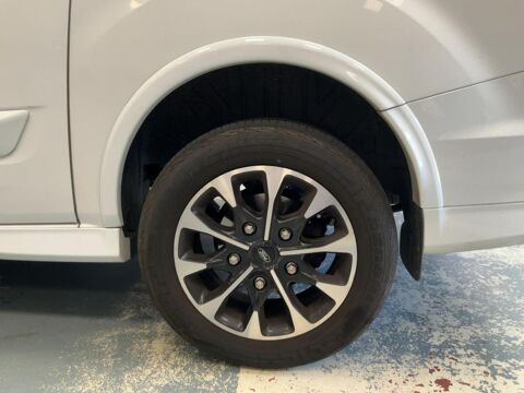 Transit 320 L1H1 2.0 EcoBlue 185 S&S Cabine Approfondie Sport BVA6 7 2019 occasion 17450 Saint-Laurent-de-la-Pr&eacute;e
