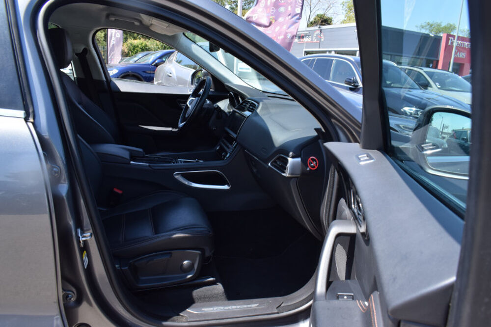 F-PACE 2.0D 180CH PRESTIGE AWD BVA8 2019 occasion 34740 Vendargues