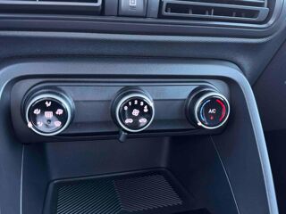 C3 Electrique 113ch 44,2kWh autonomie confort PLUS + CHARGEUR 1 2025 occasion 82000 Montauban