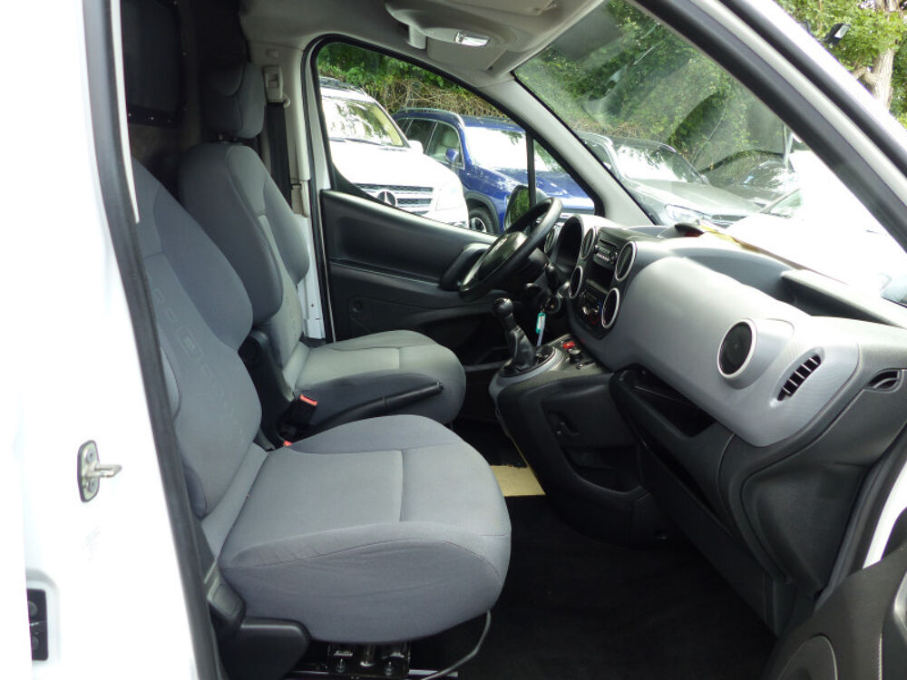 Berlingo 20 L1 1.6 VTI 95 CONFORT 2015 occasion 77144 Mont&eacute;vrain