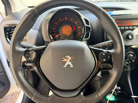 108 VTI 72 STYLE S&S 85G 5P 2019 occasion 06400 Cannes