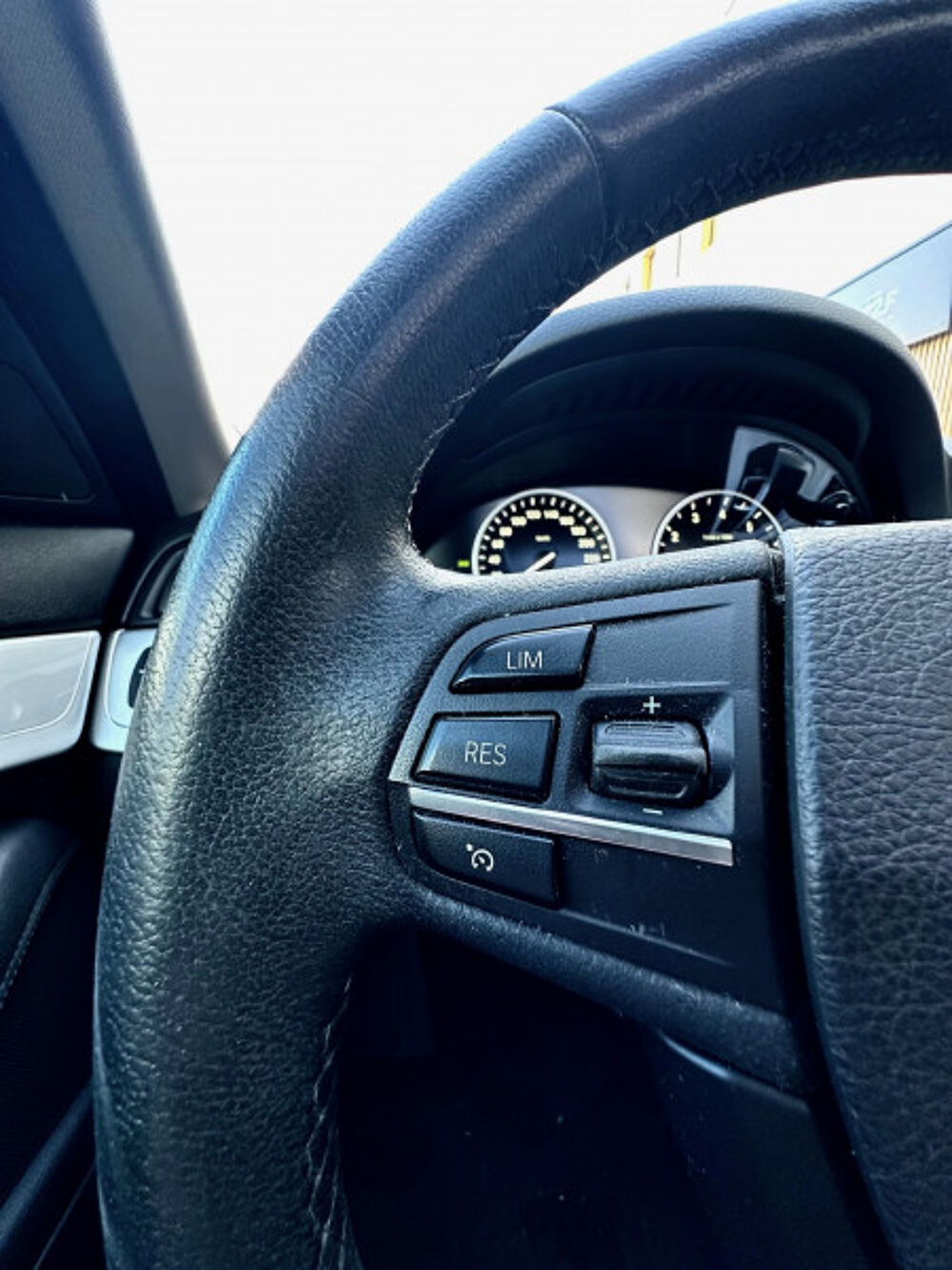 S&eacute;rie 5 (F10) 535IA XDRIVE 306CH M SPORT + CARPLAY 2013 occasion 94260 Fresnes
