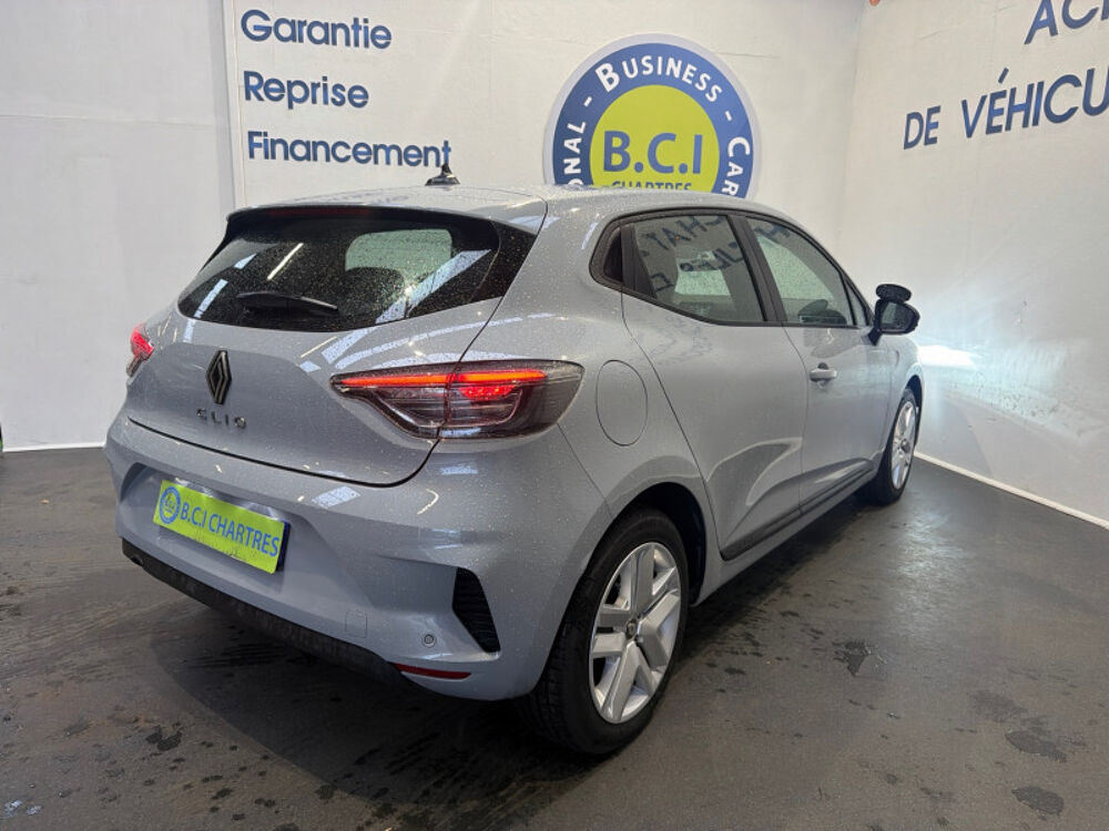Clio V 1.5 BLUE DCI 100CH EVOLUTION 2024 occasion 28630 Nogent-le-Phaye