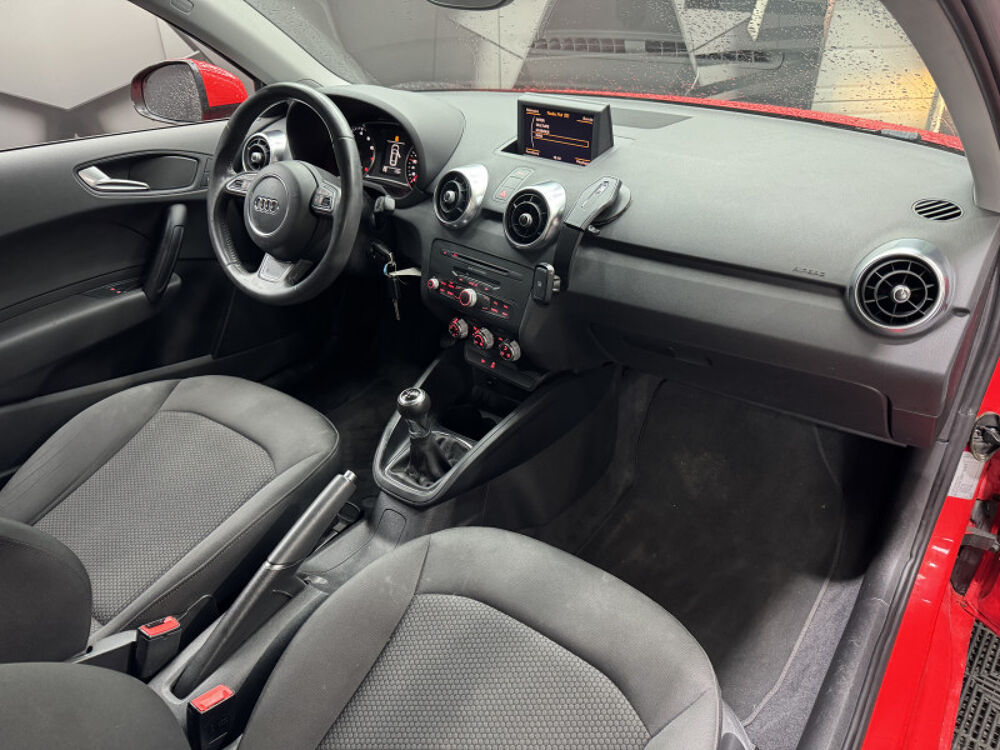 A1 1.2 TFSI 86CH ATTRACTION 2012 occasion 57185 CLOUANGE