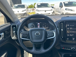 XC40 D3 ADBLUE AWD 150CH MOMENTUM GEARTRONIC 8 2019 occasion 31670 Lab&egrave;ge