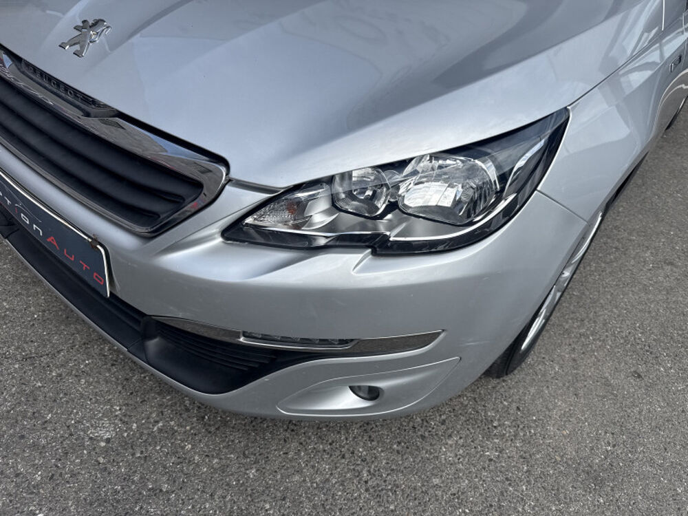 308 1.2 PURETECH 110CH STYLE S&S 5P 2017 occasion 31140 Aucamville