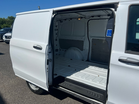 Vito 110 CDI COMPACT FIRST PROPULSION 2023 occasion 31670 Lab&egrave;ge