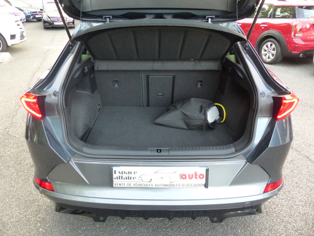 Formentor 1.4 E-HYBRID 204CH BUSINESS EDITION DSG6 2023 occasion 77144 Mont&eacute;vrain