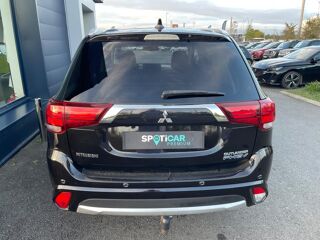 Outlander PHEV Hybride rechargeable 200ch Intense Style 2018 occasion 33320 Eysines