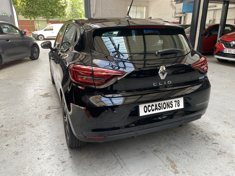 Clio V 1.6 E-TECH HYBRIDE 140CH LIMITED -21N - CARPLAY - CREDIT POS 2022 occasion 78800 HOUILLES