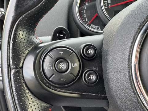 Cooper D JOHN COOPER WORKS 231CH ALL4 BVA 2017 occasion 16400 Puymoyen