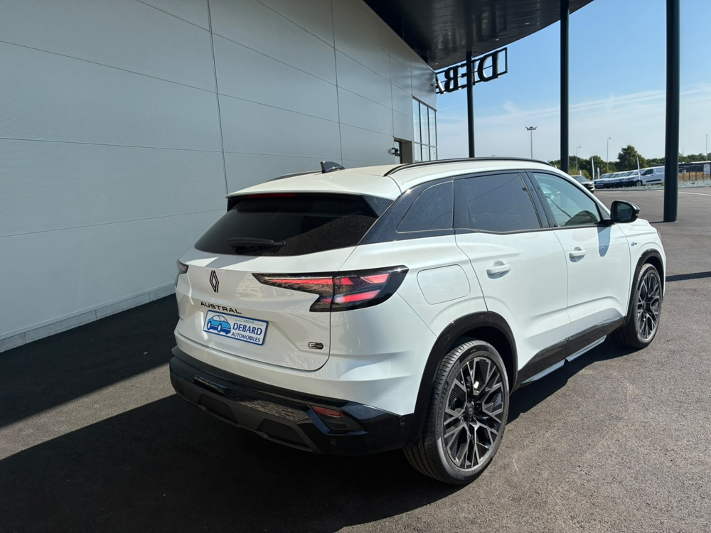 Austral 1.2 E-TECH FULL HYBRID 200CH ESPRIT ALPINE - 26 2026 occasion 82370 Campsas