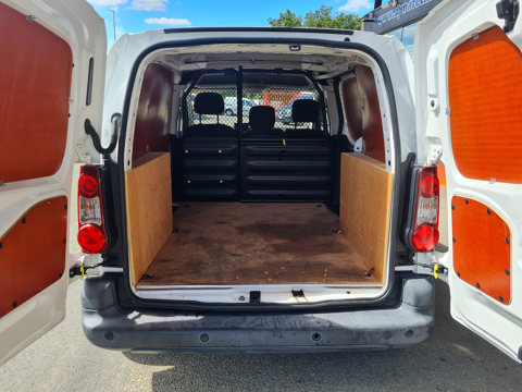 Partner STANDARD 1.6 BLUEHDI 100CH PREMIUM 2018 occasion 28630 Nogent-le-Phaye