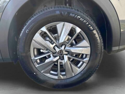 3008 1.2 Hybrid 145ch Allure e-DCS6 / Pack Panoramic Navigation 2026 occasion 28500 Vernouillet