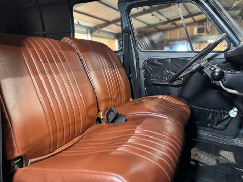  1981 occasion 63170 Aubi&egrave;re