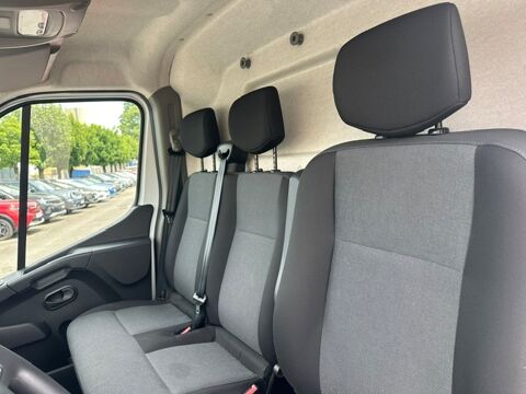Master F3300 L2H2 2.3 BLUE DCI 135CH CONFORT EURO6E 2024 occasion 16400 Puymoyen