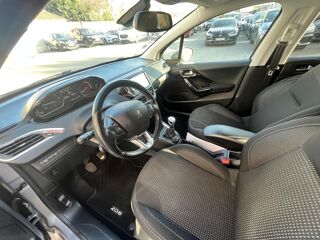 208 1.2 PURETECH 110CH ALLURE BUSINESS S&S 5P 2018 occasion 91200 Athis-Mons