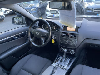 Classe C 200K ELEGANCE BA 2007 occasion 77144 Mont&eacute;vrain
