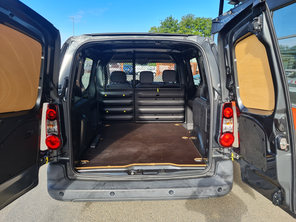 Berlingo M 1.6 BLUEHDI 100 S&S BUSINESS 2016 occasion 28630 Nogent-le-Phaye