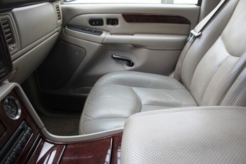 Escalade 6.0 V8 345 BVA 4X4 2005 occasion 59223 Roncq