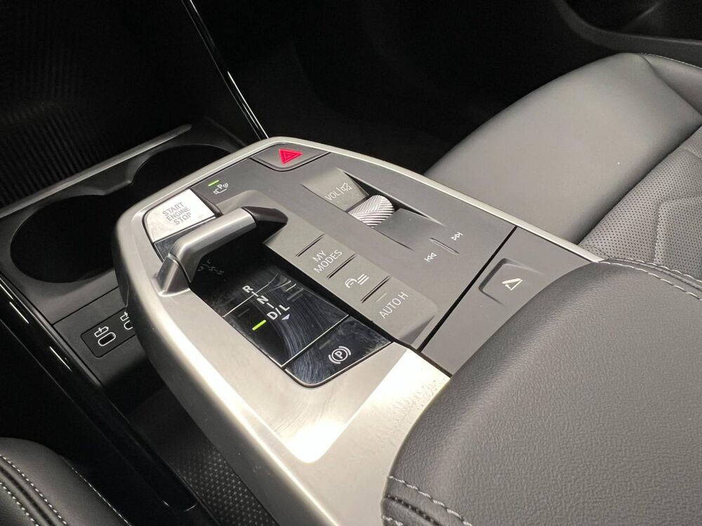 Serie 2 220i 170ch Business Design DKG7 2024 occasion 31100 TOULOUSE