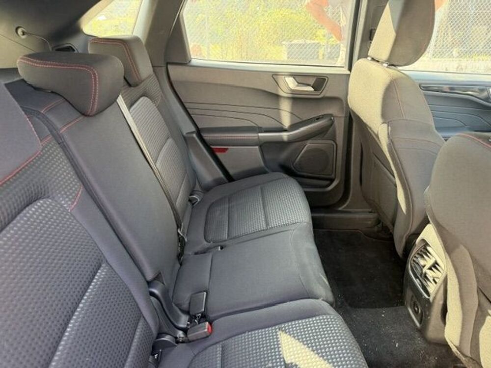 Kuga 2.5 DURATEC 225CH PHEV ST-LINE BUSINESS BVA 2023 occasion 38070 Saint-Quentin-Fallavier