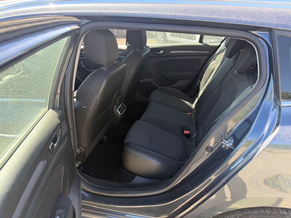 Megane IV 1.5 BLUE DCI 115CH BUSINESS -21N 2022 occasion 82000 Montauban