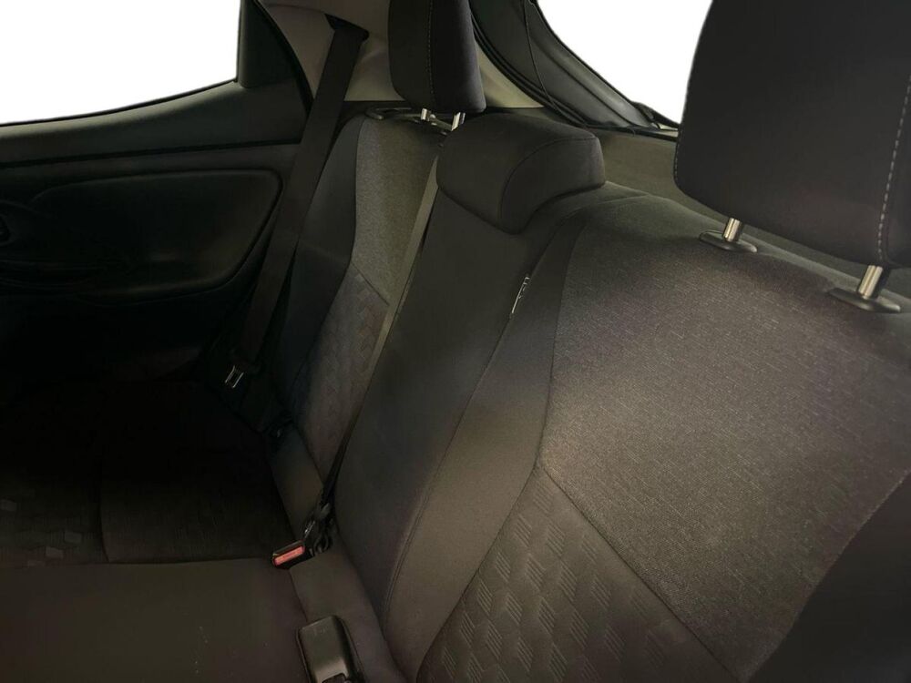 Yaris 116h Design 5p MY25 2025 occasion 13400 Aubagne