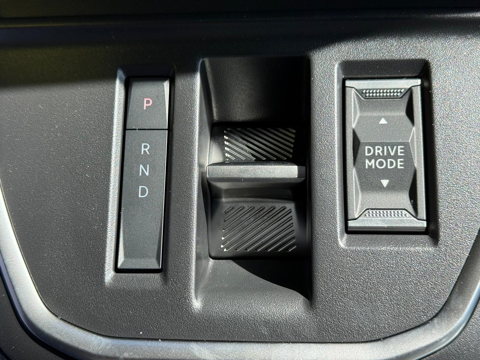 Jumpy M 2.2 DIESEL 180CH AUTOMATIQUE 2026 occasion 53810 CHANGE