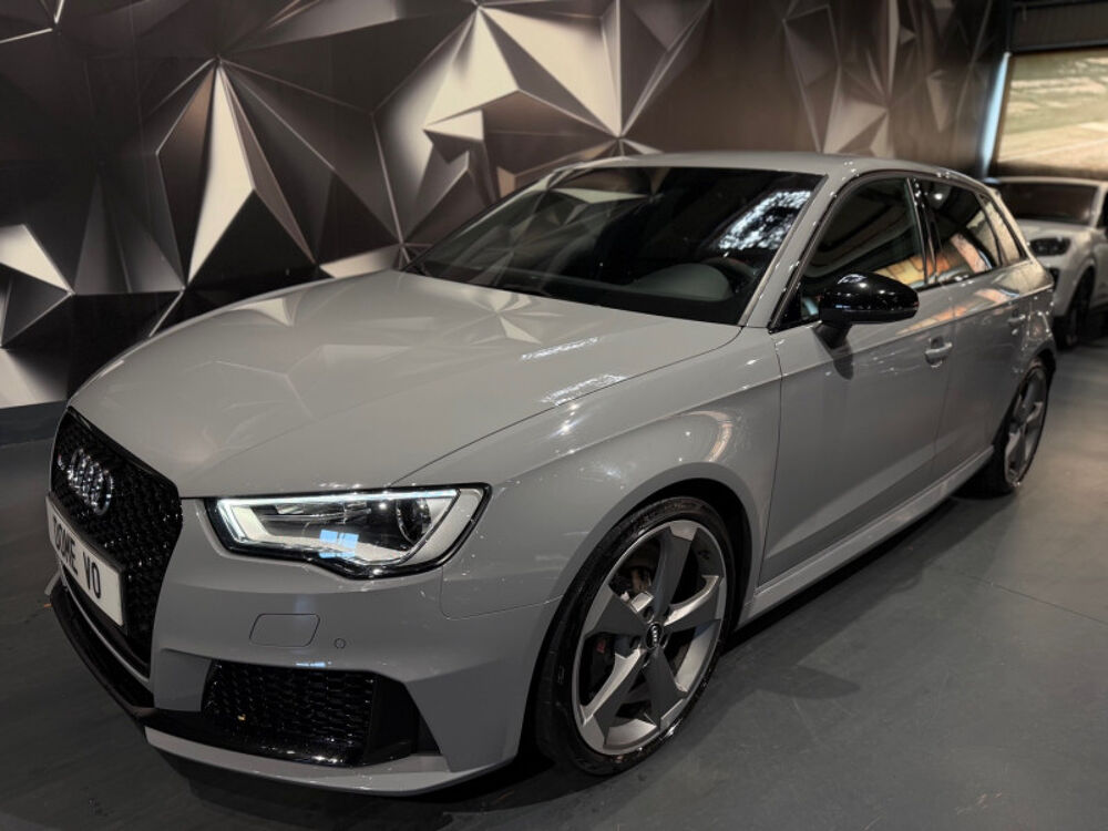 RS3 2.5 TFSI 367CH QUATTRO S TRONIC 7 2016 occasion 63170 Aubi&egrave;re