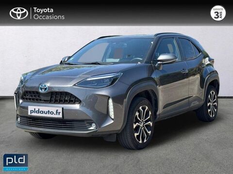 Toyota Yaris Cross 116h Design MY22 2023 occasion Salon-de-Provence 13300