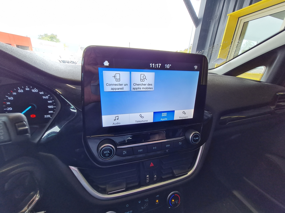 Fiesta 1.1 75CH COOL & CONNECT 5P 2020 occasion 56530 Qu&eacute;ven