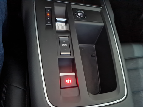 C5 aircross 1.2 HYBRIDE 136CH MAX BOITE AUTOMATIQUE 2025 occasion 56530 Qu&eacute;ven