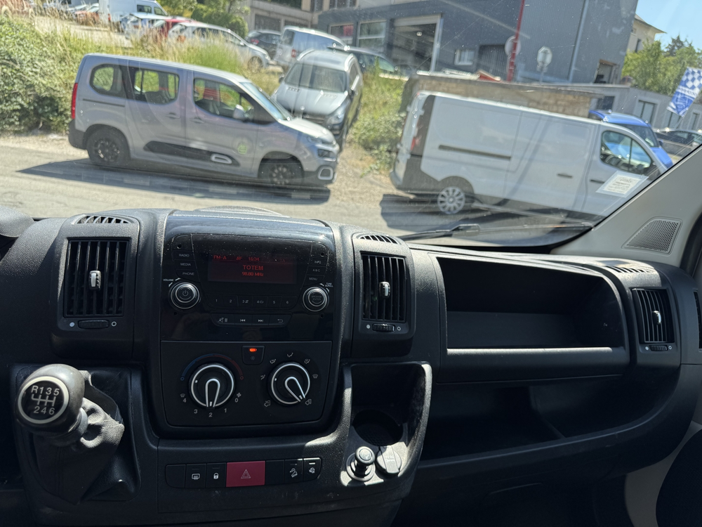 Boxer 2.0 BLUEHDI 130CV 15 825 HT PLB AUTO 2019 occasion 12000 RODEZ