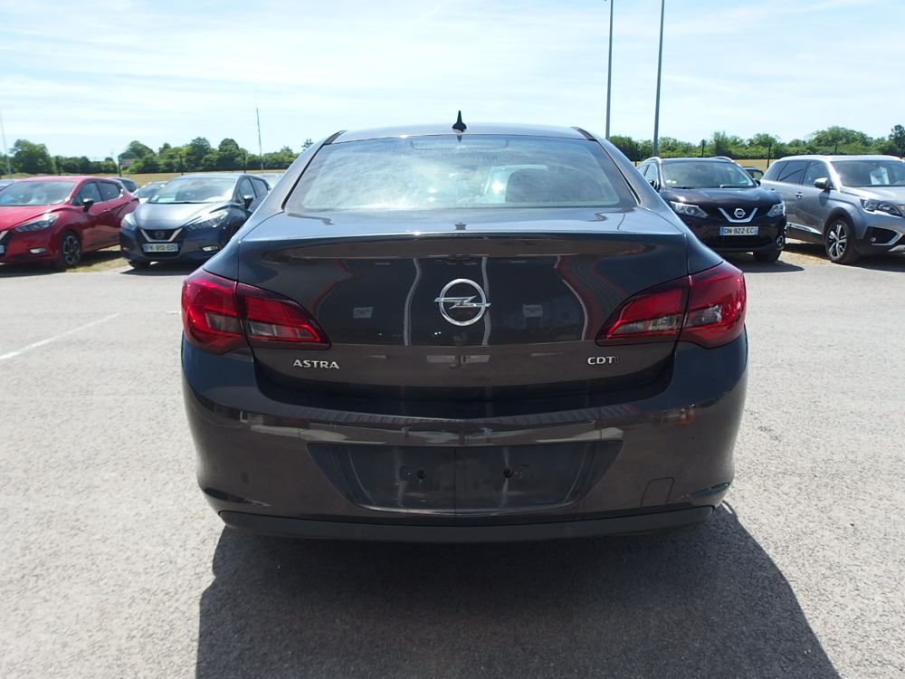 Astra 1.6 CDTI 110CH ECOFLEX COSMO START&STOP 2015 occasion 10600 Savi&egrave;res