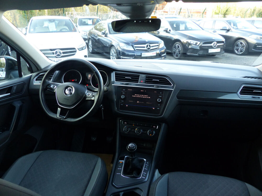 Tiguan 1.6 TDI 115CH R-LINE BVM6 2019 occasion 77144 Mont&eacute;vrain