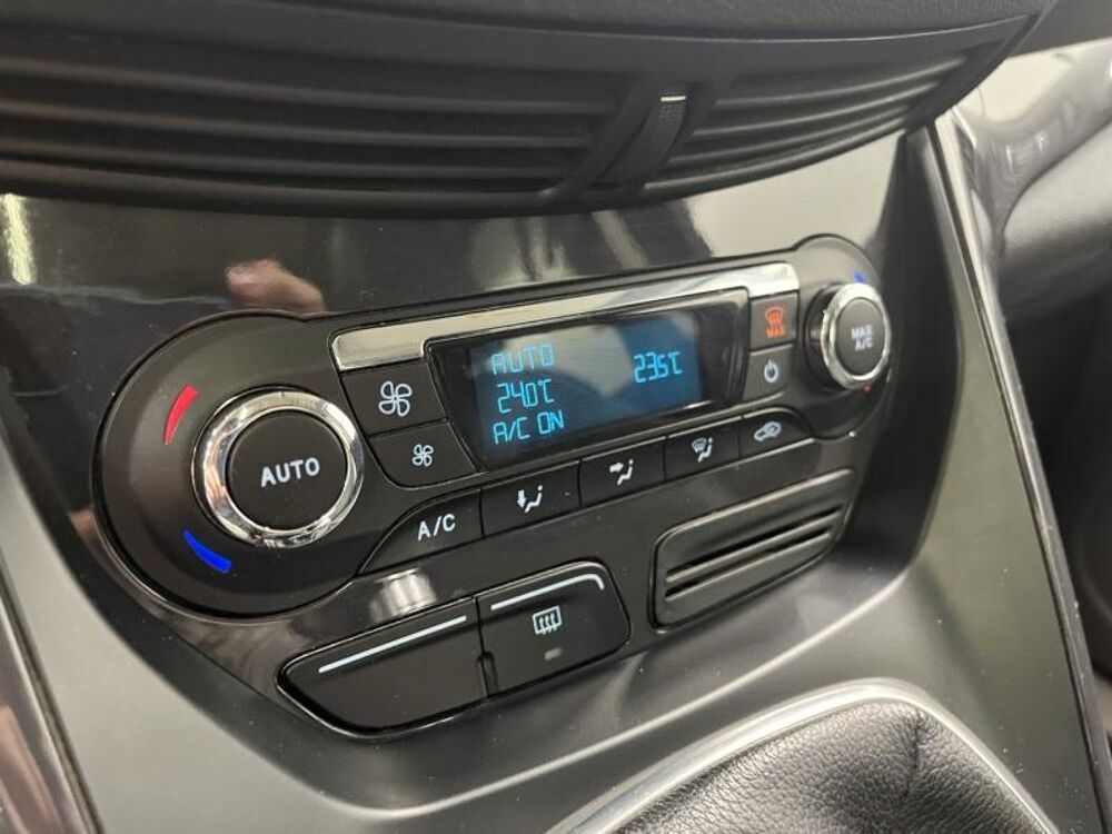 Kuga 2.0 TDCi 140ch FAP Titanium 4x2 2014 occasion 91200 Athis-Mons