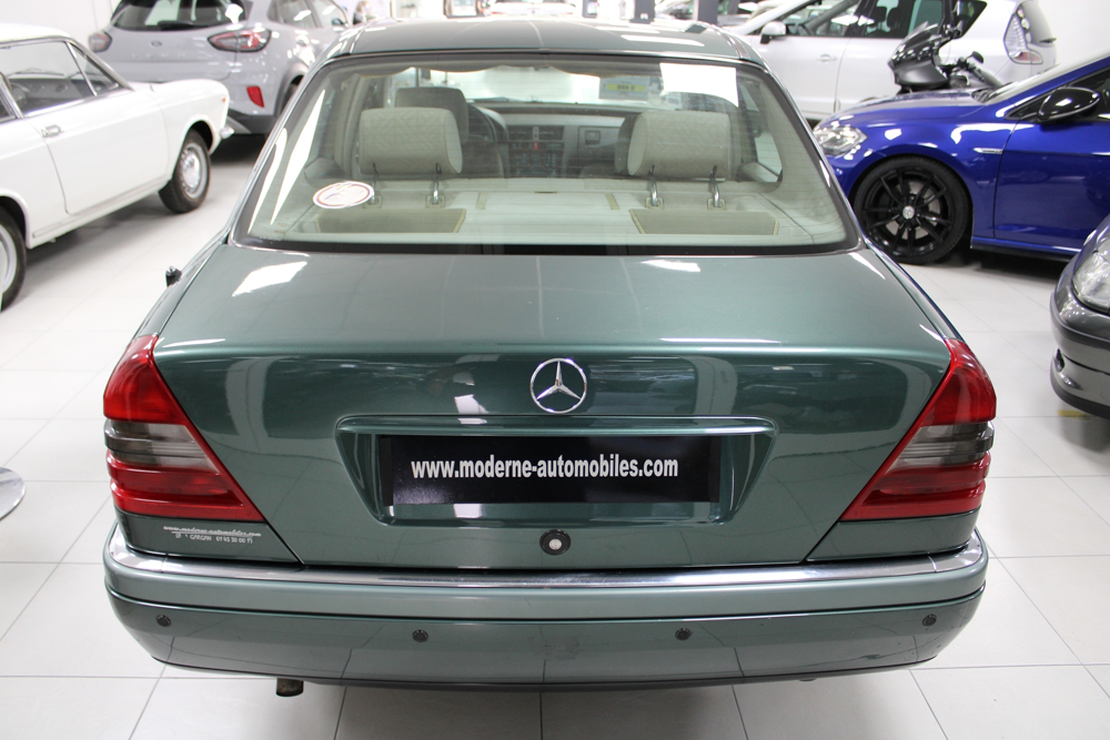 Classe C 220D ELEGANCE BVA 1995 occasion 77120 Coulommiers